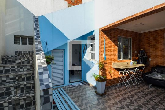 Quintal de casa à venda com 4 quartos, 207m² em Macedo, Guarulhos