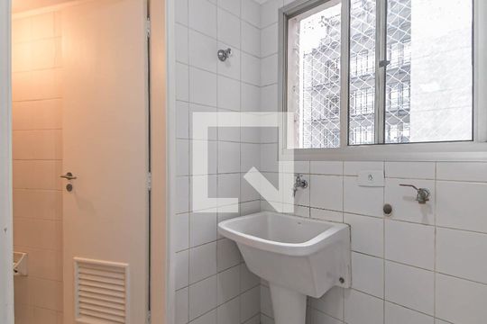 Área de Serviço de apartamento para alugar com 3 quartos, 86m² em Jardim das Acacias, São Paulo