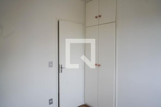 Quarto 2 de apartamento para alugar com 2 quartos, 65m² em Vila Ipojuca, São Paulo