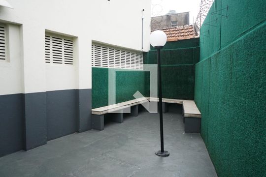 Área comum de apartamento para alugar com 2 quartos, 65m² em Vila Ipojuca, São Paulo