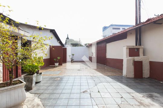 Garagem de casa à venda com 4 quartos, 760m² em Vila Santana, São Paulo
