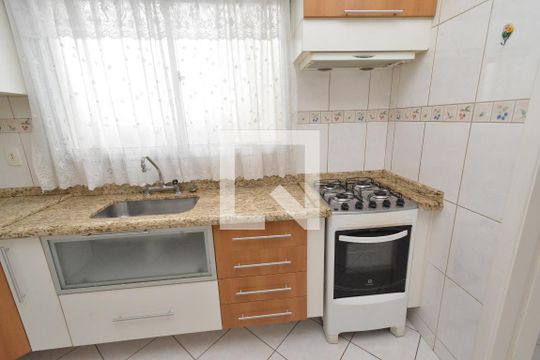 Cozinha de apartamento à venda com 3 quartos, 91m² em Vila Augusta, Guarulhos
