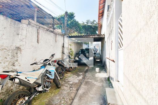 Garagem de casa à venda com 4 quartos, 400m² em Vila Sônia, São Paulo