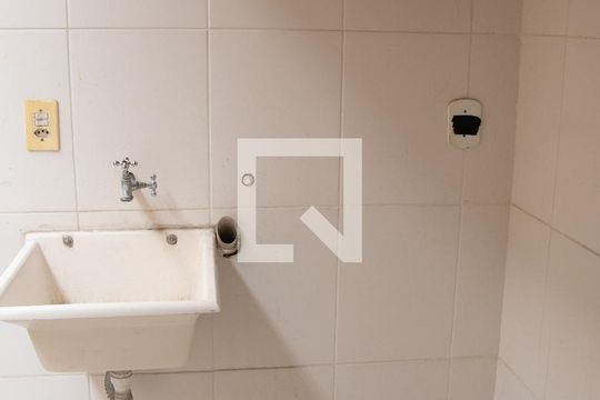 Área de Serviço de casa para alugar com 1 quarto, 50m² em Vila Nivi, São Paulo