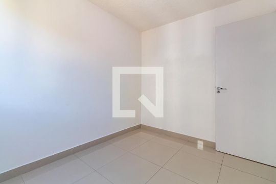 Quarto 2 de apartamento para alugar com 2 quartos, 42m² em Jardim Ansalca, Guarulhos
