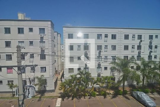 Vista Quarto 1 de apartamento para alugar com 2 quartos, 42m² em São José, Canoas