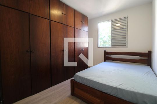 Quarto 2 de apartamento para alugar com 2 quartos, 52m² em Jardim Brasília, São Paulo