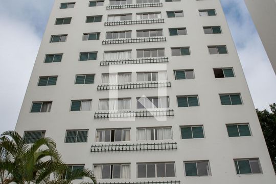 Fachada de apartamento à venda com 2 quartos, 64m² em Bela Aliança, São Paulo