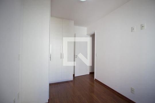 Suíte de apartamento para alugar com 2 quartos, 56m² em Chácara Seis de Outubro, São Paulo
