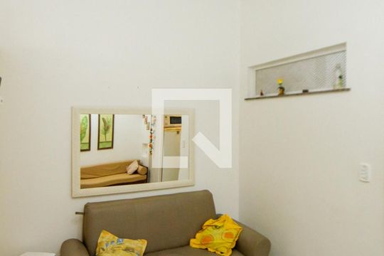Sala de apartamento à venda com 1 quarto, 30m² em Copacabana, Rio de Janeiro