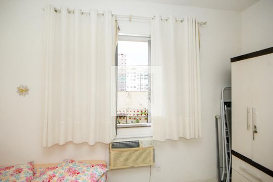 Quarto 1 de apartamento à venda com 1 quarto, 30m² em Copacabana, Rio de Janeiro