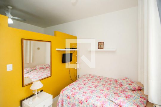 Quarto 1 de apartamento à venda com 1 quarto, 30m² em Copacabana, Rio de Janeiro