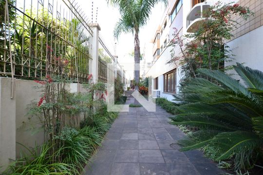 Área comum de apartamento à venda com 3 quartos, 238m² em Menino Deus, Porto Alegre