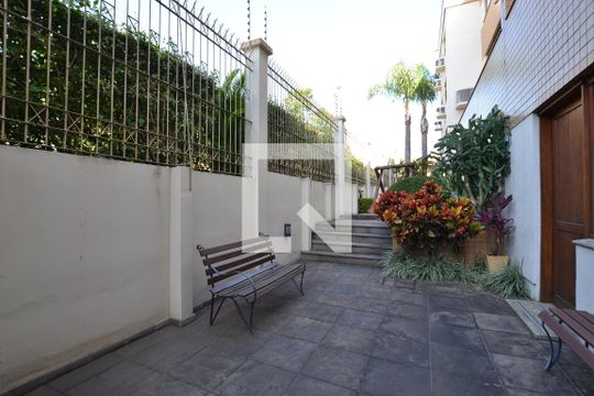Área comum de apartamento à venda com 3 quartos, 238m² em Menino Deus, Porto Alegre