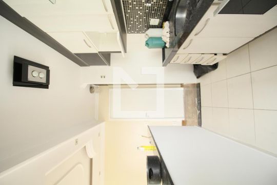 Cozinha  de apartamento à venda com 3 quartos, 68m² em Parque Reboucas, São Paulo