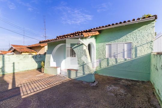 Vagas de garagem de casa para alugar com 2 quartos, 90m² em Vila Industrial, Campinas