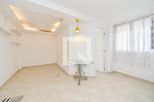 Sala de apartamento à venda com 1 quarto, 32m² em Jardim Paulista, São Paulo