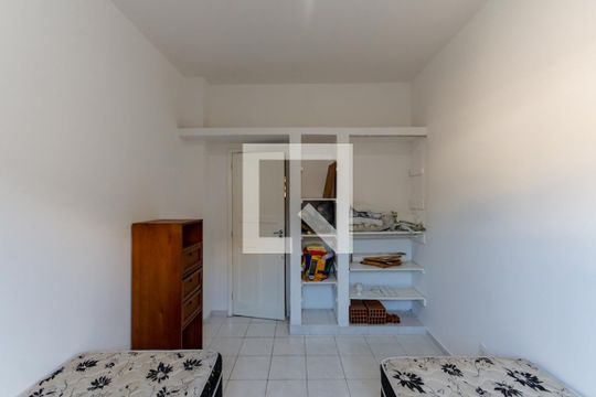 Quarto 1 de apartamento para alugar com 2 quartos, 65m² em Vila Isabel, Rio de Janeiro