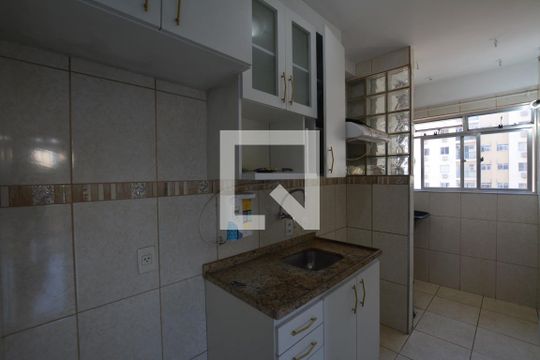Cozinha de apartamento para alugar com 2 quartos, 50m² em Campinho, Rio de Janeiro