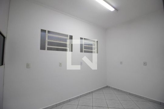 Escritório 2 de casa para alugar com 6 quartos, 191m² em Vila Jardini, Sorocaba