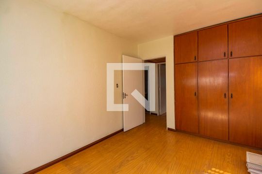 Quarto 2 de apartamento à venda com 2 quartos, 48m² em Jardim Itu, Porto Alegre