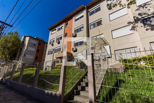 Fachada do Condomínio de apartamento à venda com 2 quartos, 48m² em Jardim Itu, Porto Alegre