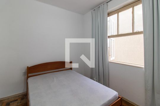 Quarto de apartamento à venda com 1 quarto, 40m² em Centro Histórico, Porto Alegre