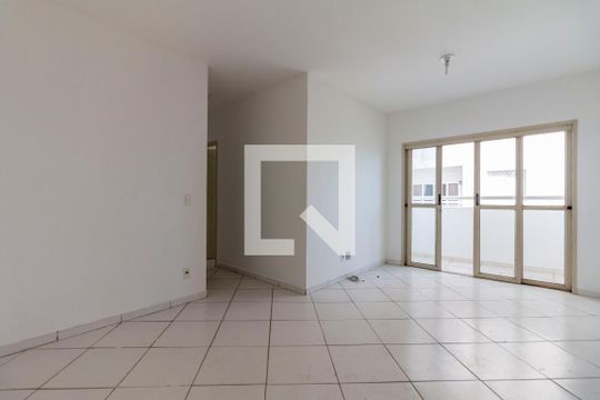 Apartamento à venda com 3 quartos, 63m² em Cidade Líder, São Paulo