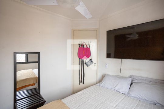 Quarto 1 de apartamento à venda com 2 quartos, 50m² em Km 18, Osasco
