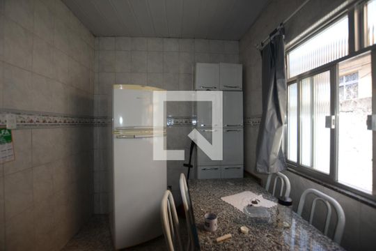 Sala de Jantar de casa para alugar com 1 quarto, 300m² em Irajá, Rio de Janeiro