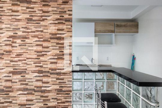 Sala de apartamento à venda com 2 quartos, 48m² em Cambuci, São Paulo