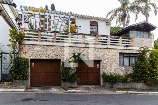 Fachada da Casa de casa à venda com 5 quartos, 350m² em Jardim Los Angeles, São Paulo