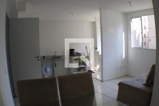 Sala de apartamento para alugar com 2 quartos, 43m² em Curicica, Rio de Janeiro