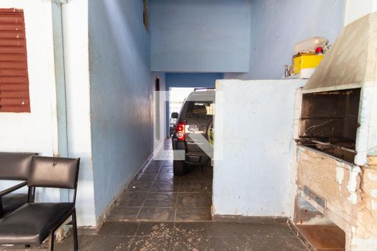 Garagem de casa à venda com 5 quartos, 120m² em Jardim Londres, Campinas