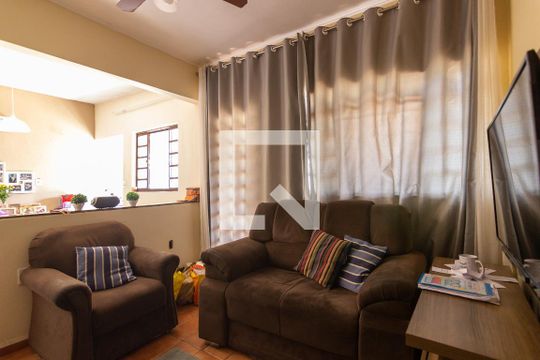 Sala 2 de casa à venda com 5 quartos, 120m² em Jardim Londres, Campinas