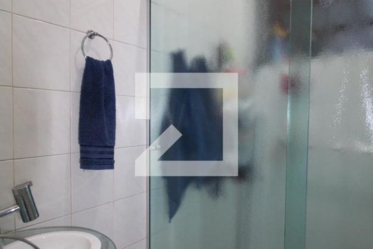 Banheiro da Suíte de casa à venda com 3 quartos, 174m² em Vila Industrial, Campinas