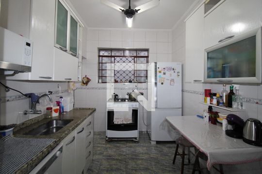 Cozinha de casa à venda com 3 quartos, 174m² em Vila Industrial, Campinas