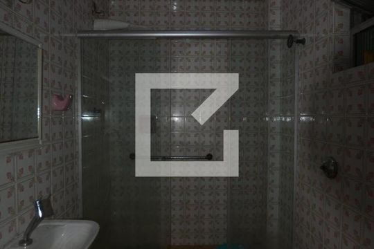 Banheiro Social de apartamento à venda com 1 quarto, 57m² em Penha Circular, Rio de Janeiro