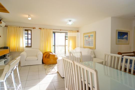 Sala de apartamento à venda com 3 quartos, 125m² em Barra da Tijuca, Rio de Janeiro