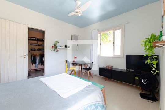 Suíte 1 de casa de condomínio à venda com 5 quartos, 250m² em Badu, Niterói