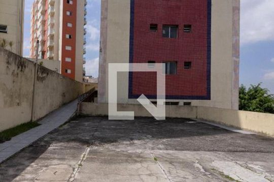 Fachada de apartamento para alugar com 1 quarto, 30m² em Vila Pereira Barreto, São Paulo