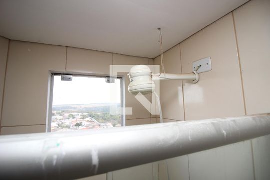 Banheiro Social de apartamento para alugar com 2 quartos, 50m² em Riacho Fundo I, Brasília