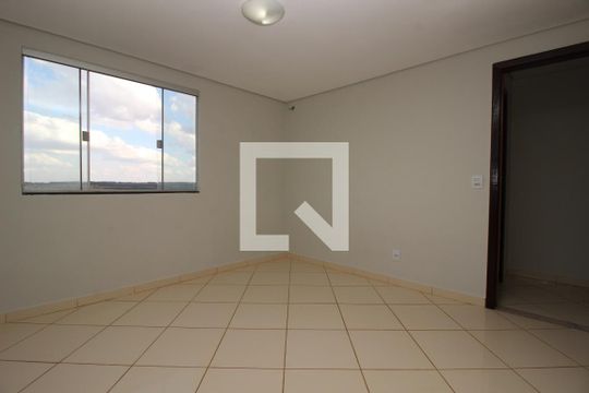 Quarto 1 de apartamento para alugar com 2 quartos, 50m² em Riacho Fundo I, Brasília