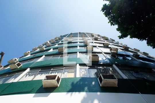 Fachada do Prédio de apartamento à venda com 3 quartos, 70m² em Botafogo, Rio de Janeiro