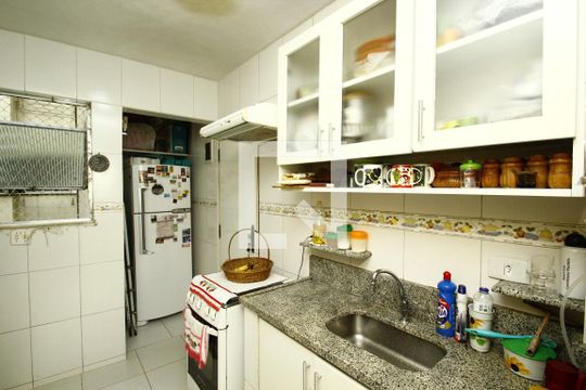 Cozinha de apartamento à venda com 3 quartos, 70m² em Botafogo, Rio de Janeiro