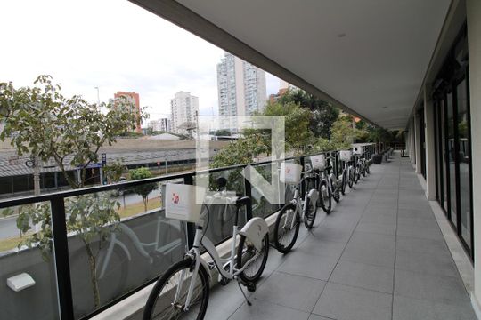 Área comum de kitnet/studio à venda com 1 quarto, 46m² em Campo Belo, São Paulo