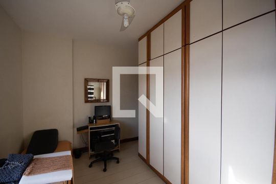 Quarto 1 de apartamento à venda com 5 quartos, 195m² em Maracanã, Rio de Janeiro