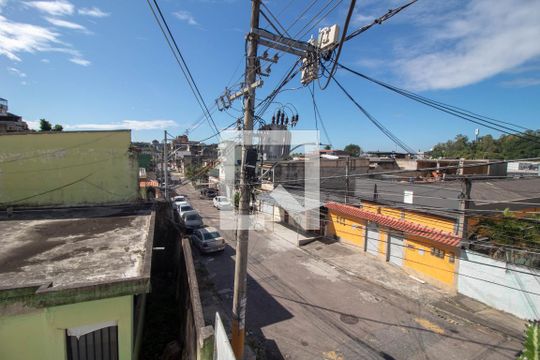 Vista de casa para alugar com 3 quartos, 600m² em Chacrinha, Duque de Caxias