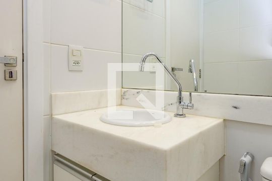 Lavabo de apartamento para alugar com 1 quarto, 53m² em Vila Castela, Nova Lima