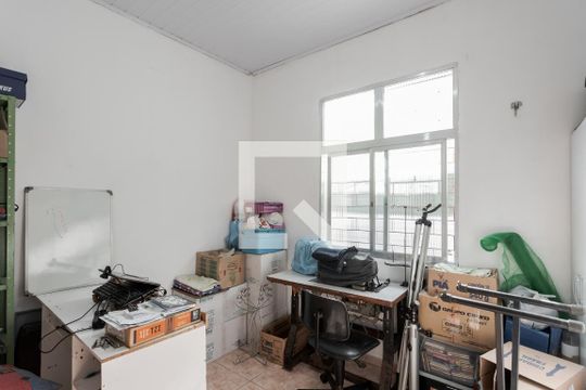 Quarto 2 de casa à venda com 2 quartos, 80m² em Sarandi, Porto Alegre